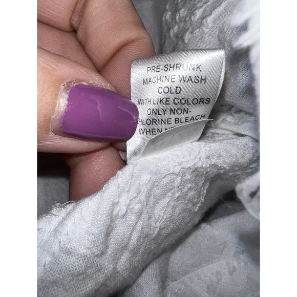 ANTHONYS RESORT WEAR Asymmetrical White‎ Tunic Cold shoulder Top - Picture 3 of 6